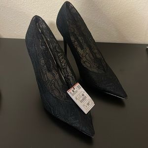 Zara heels, brand new. Size 10.